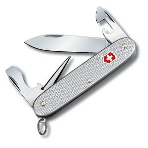 Victorinox Pioneer Ribbed (7 Functions) - 0.8201.26 